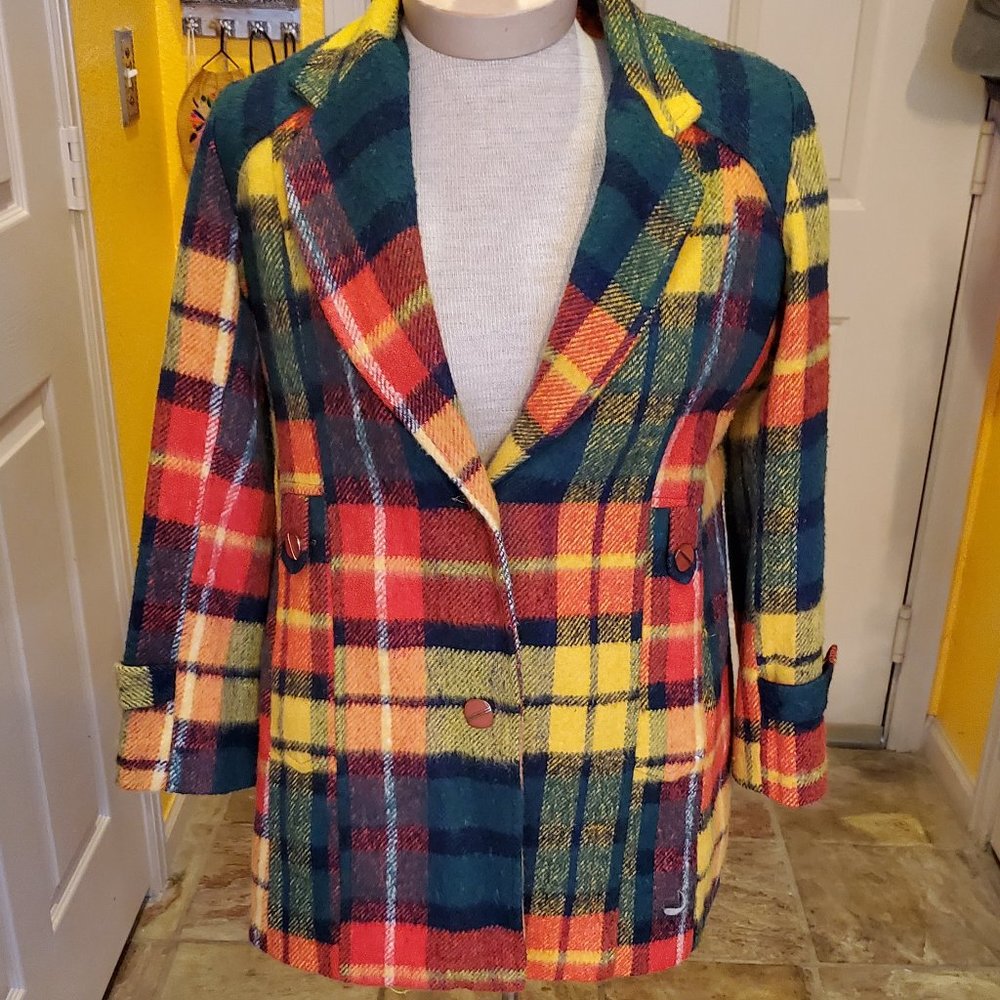 Vintage tartan plaid wool jacket/coat